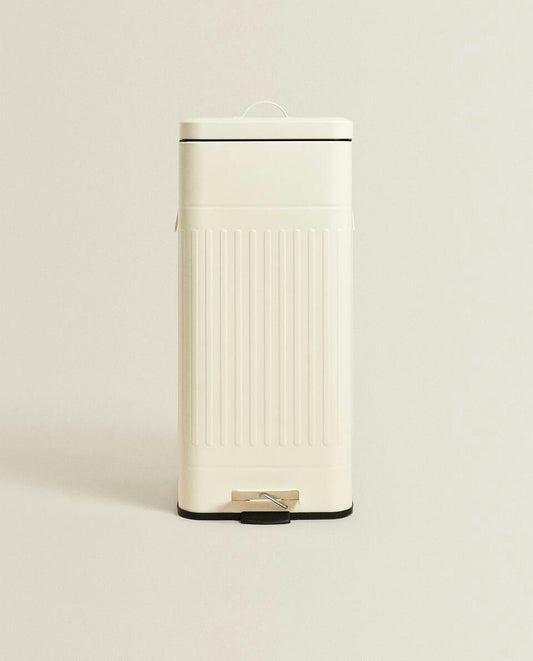 KITCHEN BIN