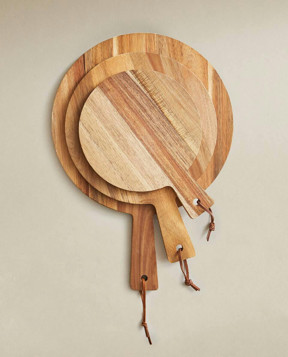 ROUND CUTTING BOARD