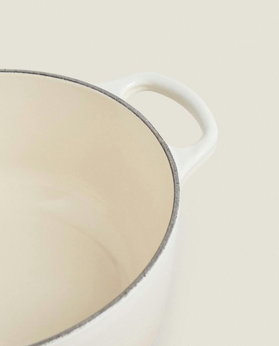 LE CREUSET SMALL CAST IRON POT