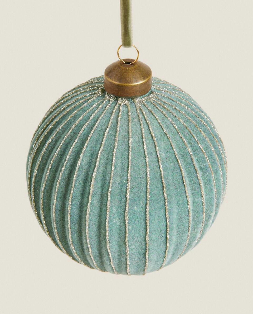 VELVET CHRISTMAS BAUBLE DECORATION WITH STRIPES