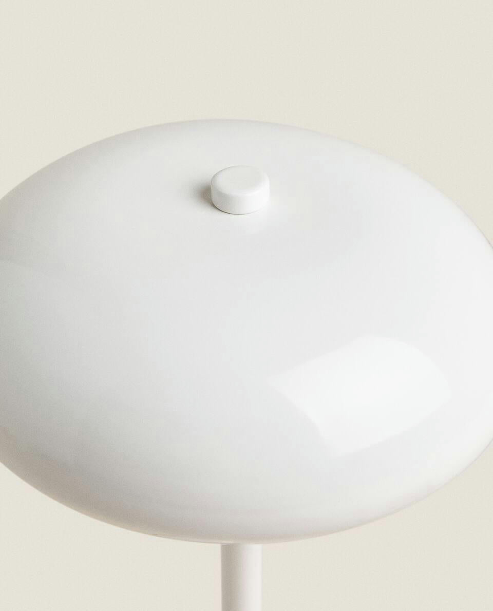 SMALL MONOCHROME LAMP