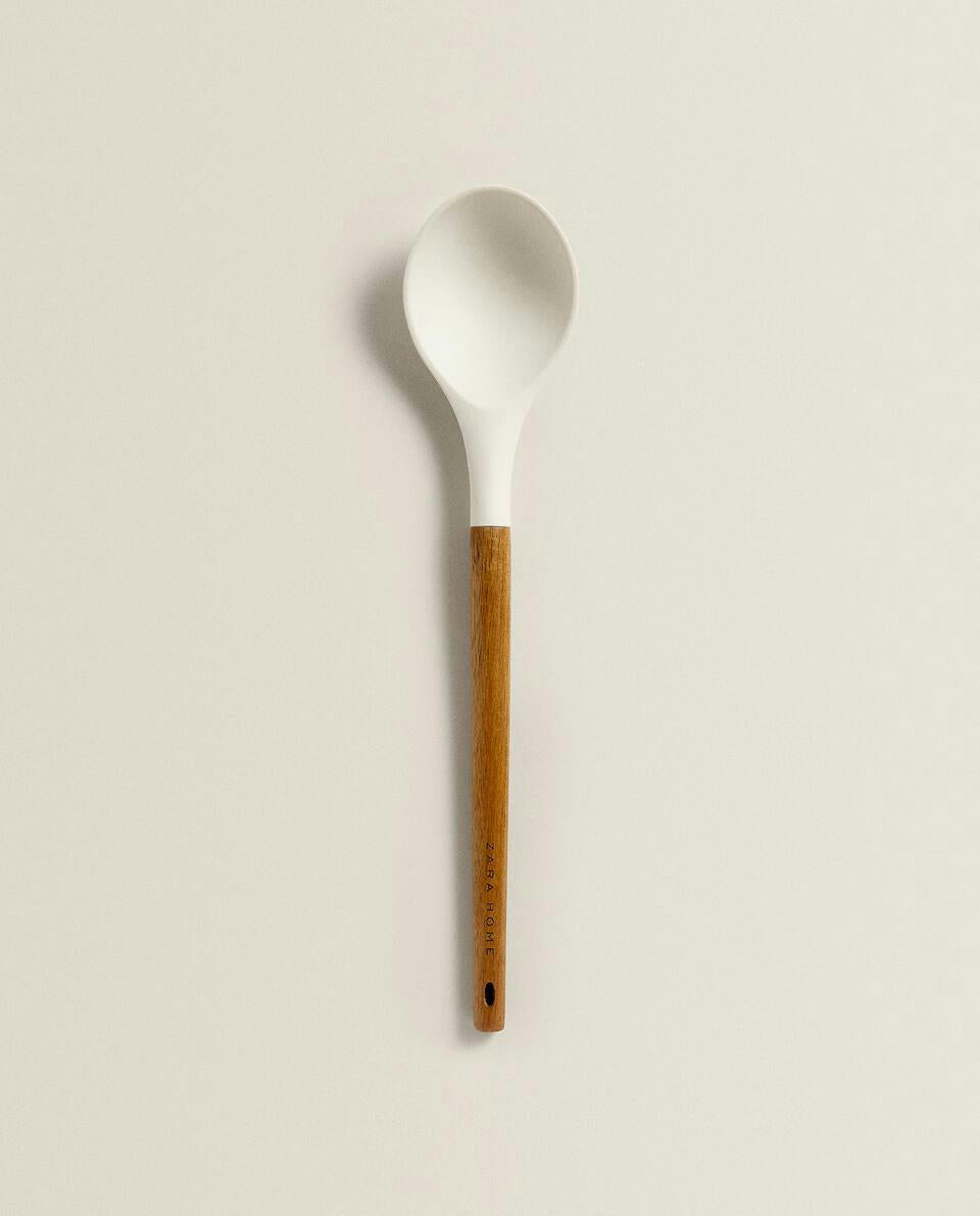 SILICONE AND WOODEN SPOON