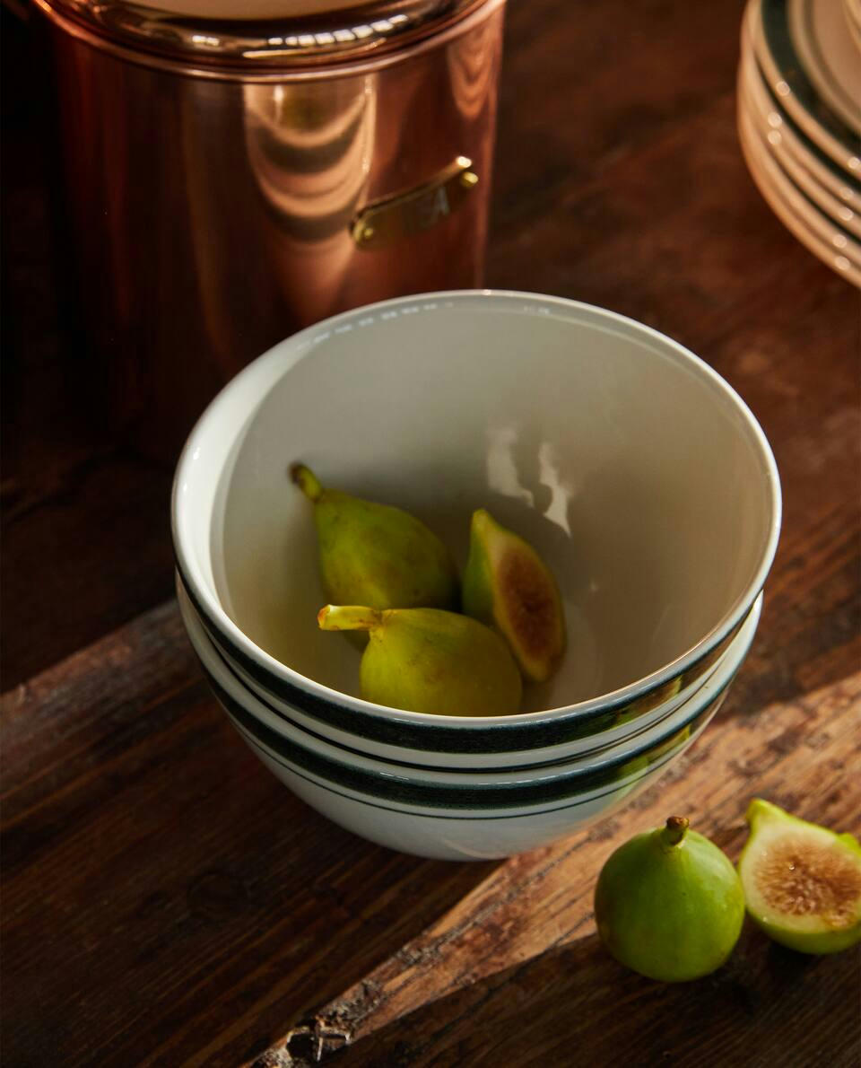 CHRISTMAS STRIPED EARTHENWARE BOWL