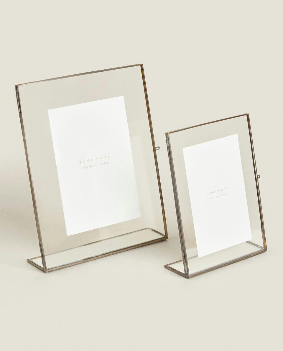 RECTANGULAR FRAME