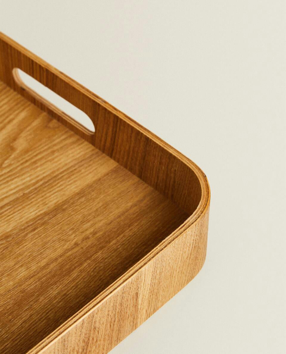 MEDIUM NON-SLIP TRAY