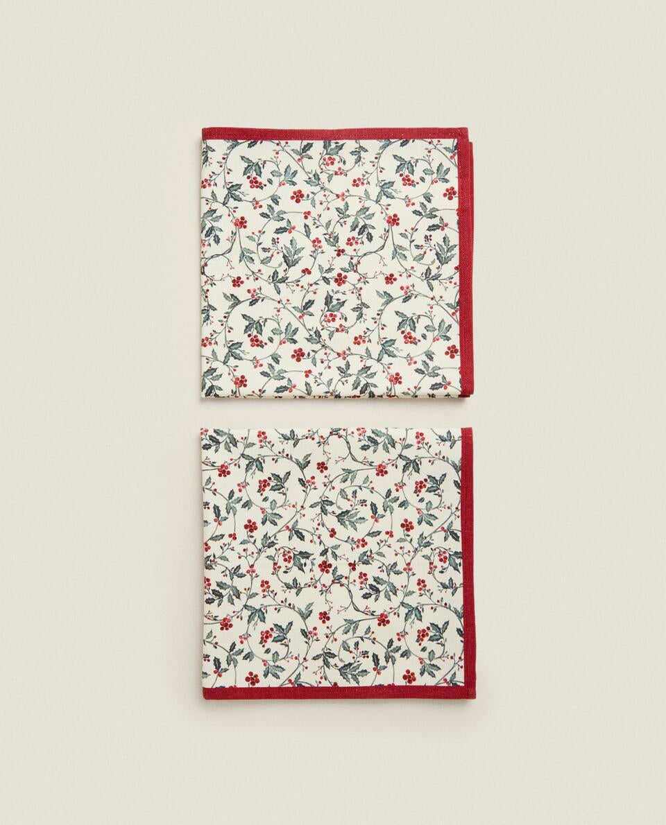 PACK OF COTTON CHRISTMAS VINE NAPKINS (PACK OF 2)