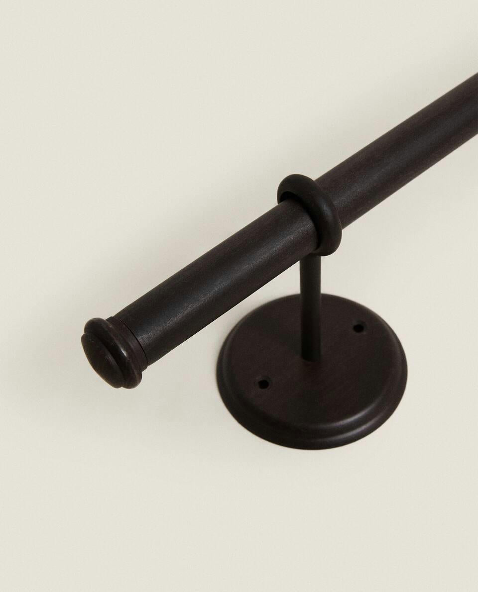 IRON CURTAIN RAIL