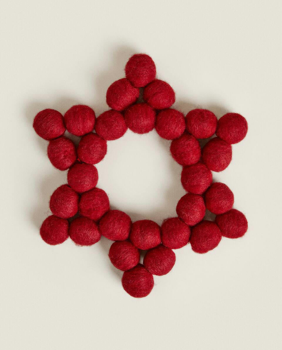 CHRISTMAS STAR-SHAPED WOOL TRIVET