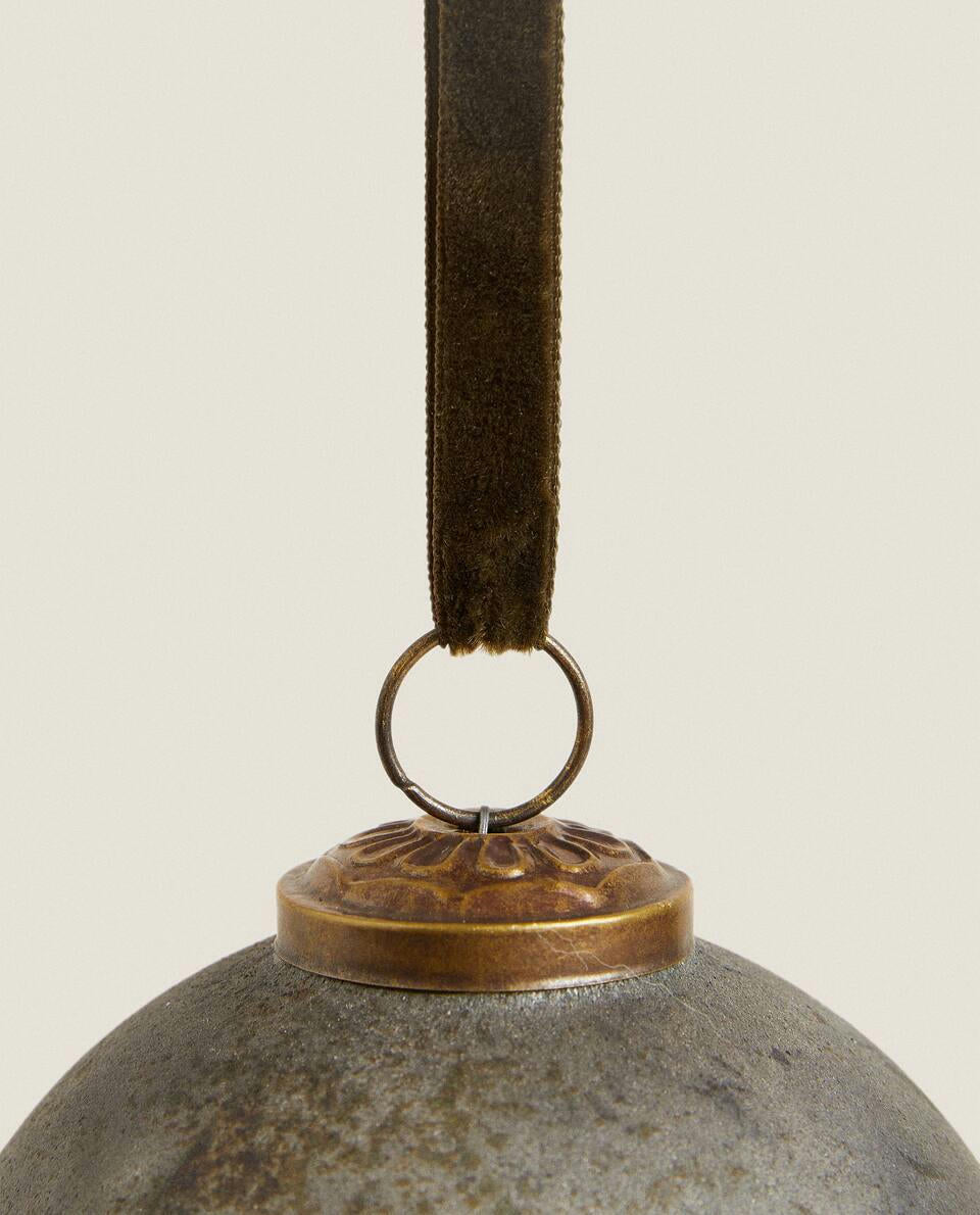 ANTIQUE CHRISTMAS BAUBLE DECORATION