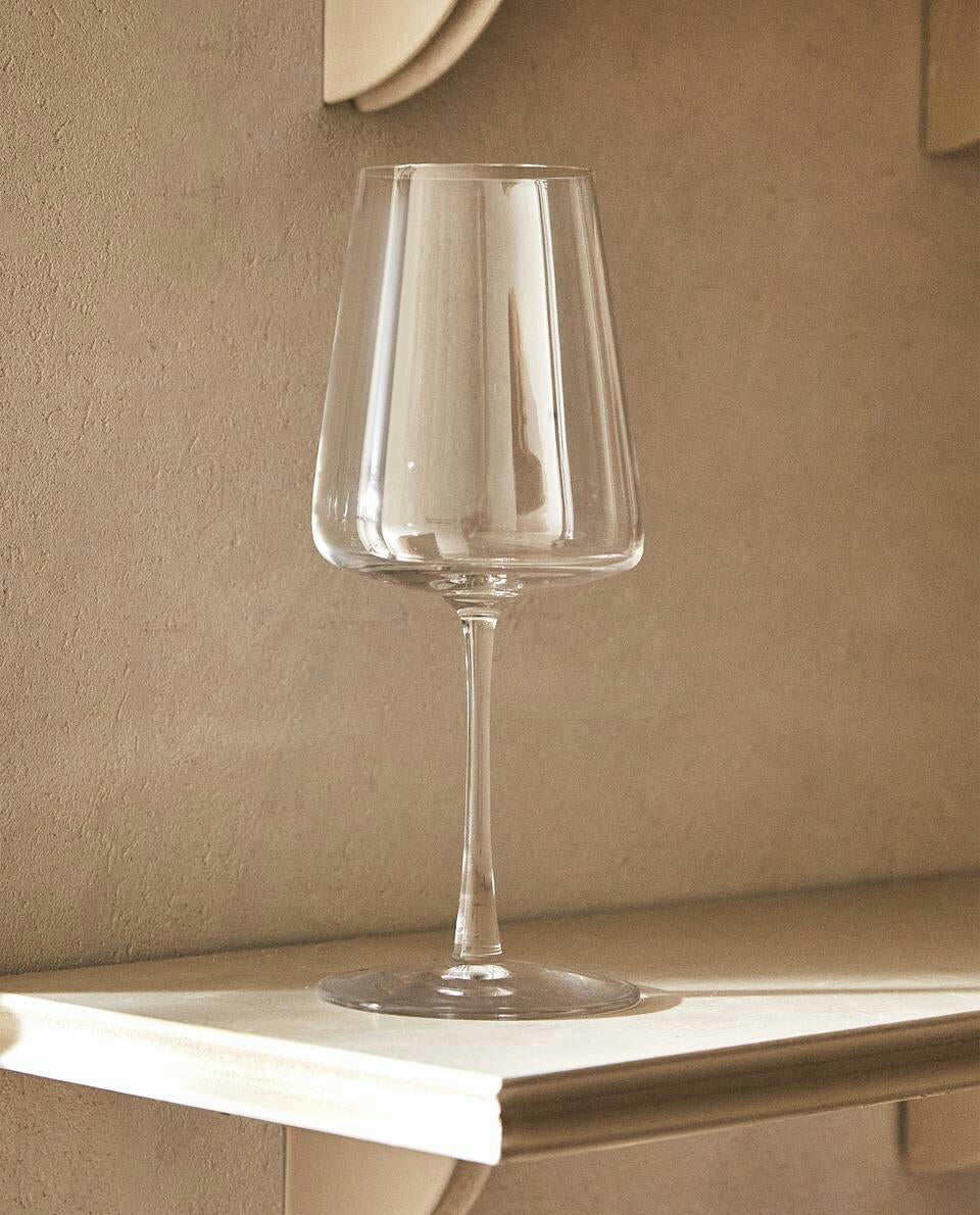 LARGE GLASS