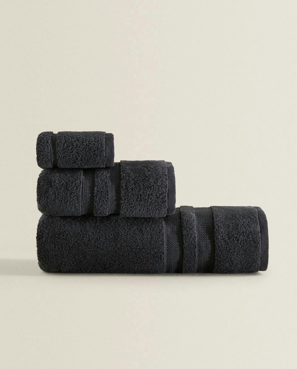 EXTRA SOFT TOWEL WITH DOUBLE BORDER
