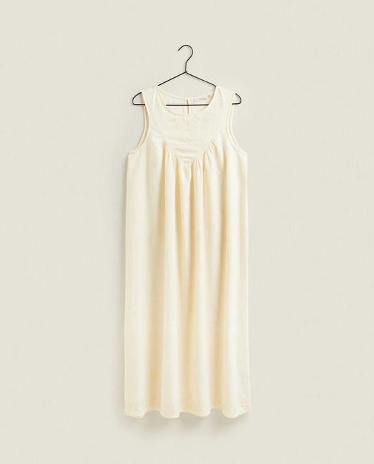 EMBROIDERED NIGHTDRESS