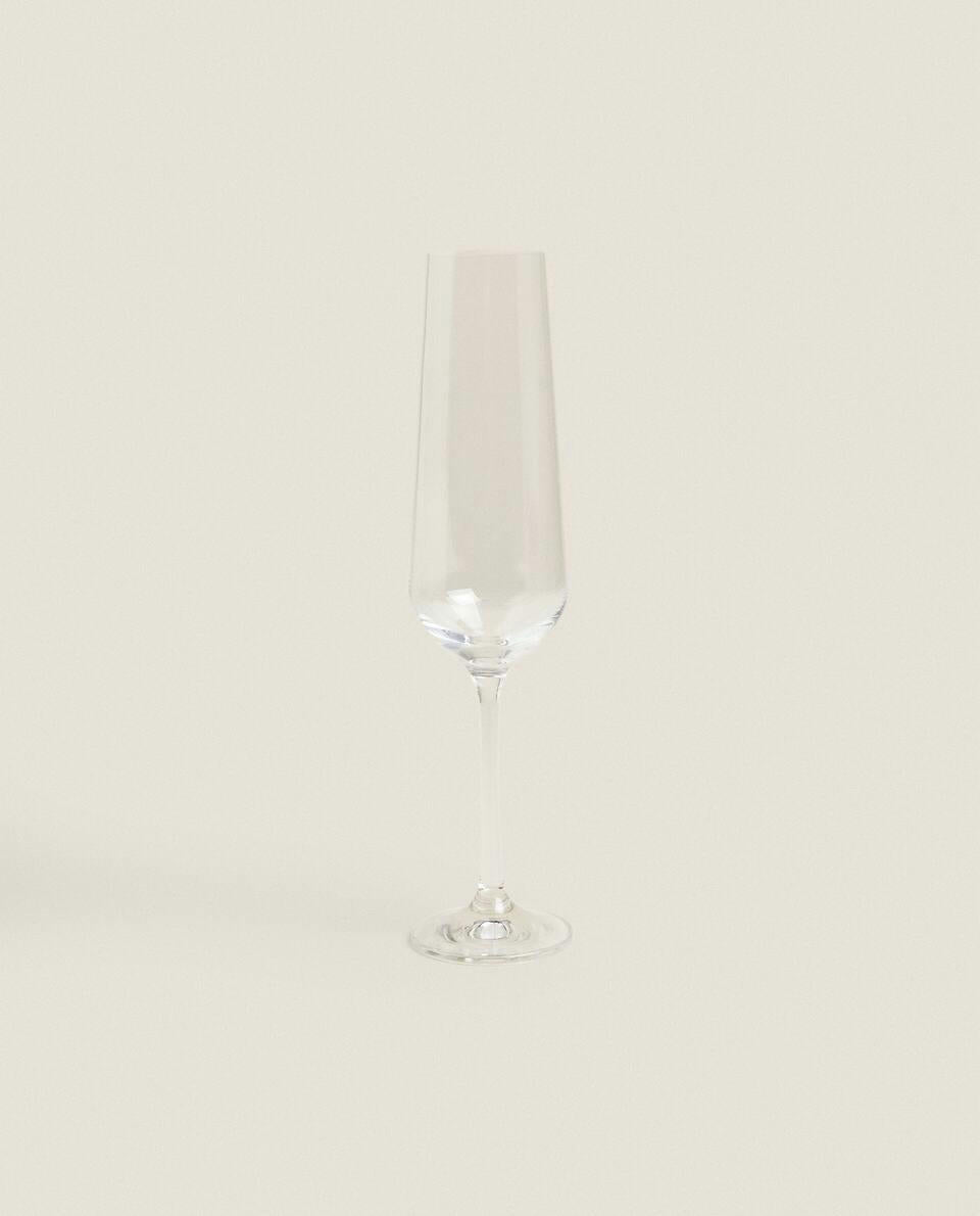 CRYSTALLINE GLASS