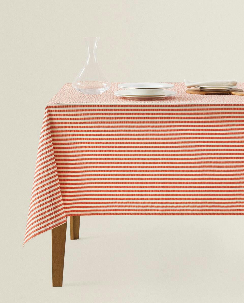 STRIPED TABLECLOTH